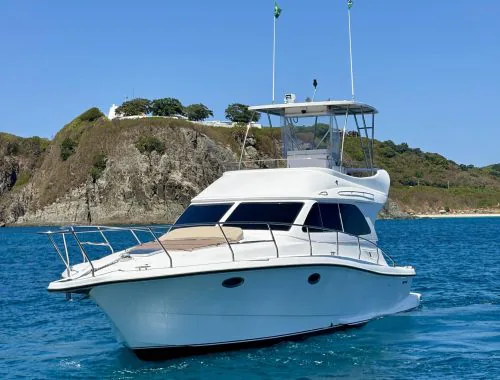 Lancha da Jade — lancha privativa em Fernando de Noronha